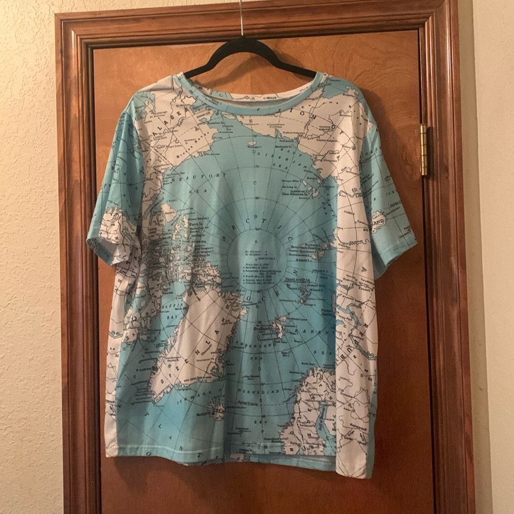 Plus Size Teacher T-shirt Globe🌎
